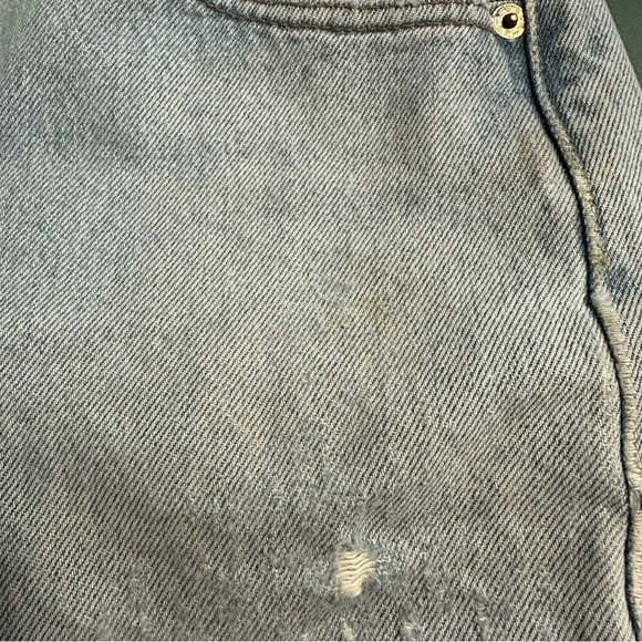 Levi's 501 Button Fly Jean Shorts Women's 31 Blue Distressed - Picture 12 of 14